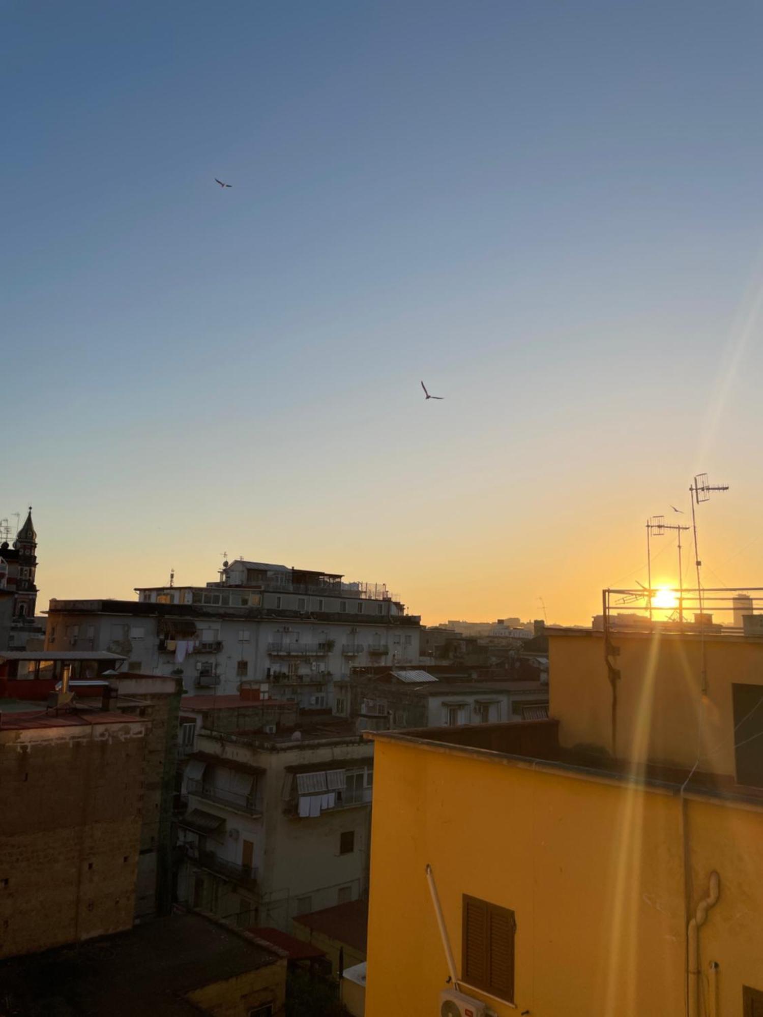 Sunny Suite Napoli Esterno foto